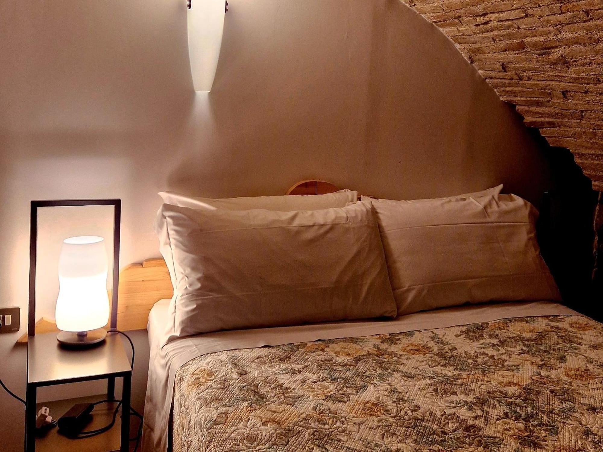 アッシジ カサ ブリジ アシッジ Bed & Breakfast エクステリア 写真